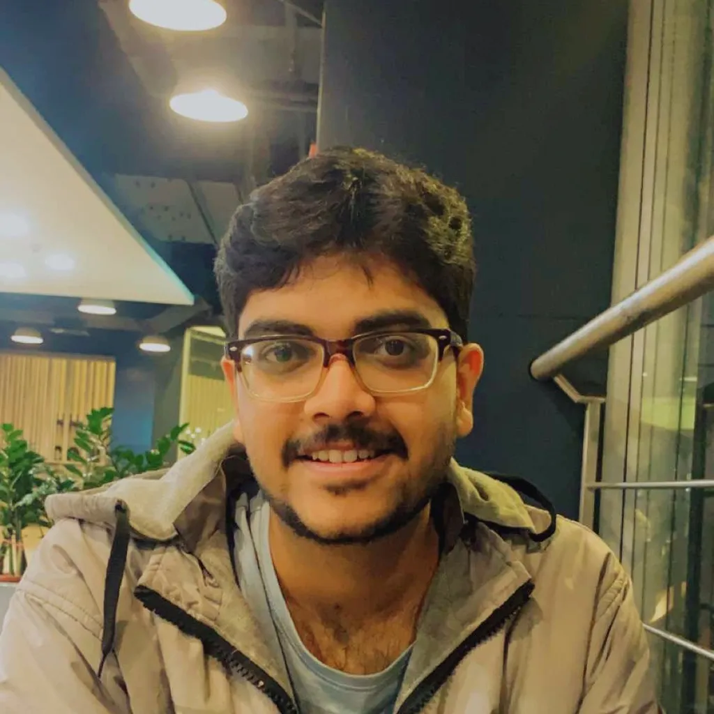 Shubham Mujumdar - Web Designer at Media Mirch